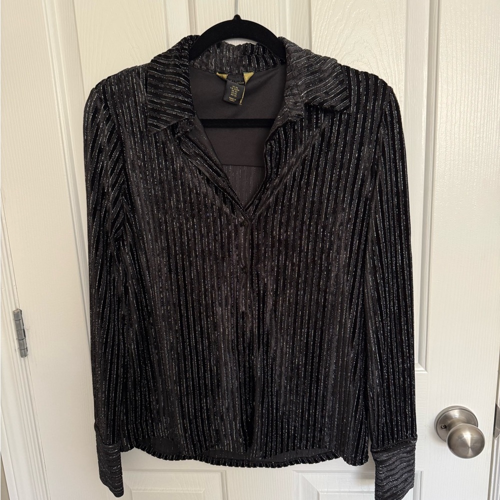 House of Harlow Black Shimmery Vertical-Stripe Button-Up Top